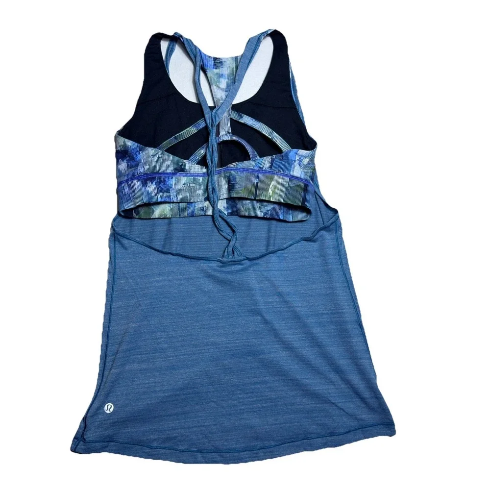 Lululemon Twist and Toil Tank Top Built-in Bra Blue‎ Women 6 Activewear Gym